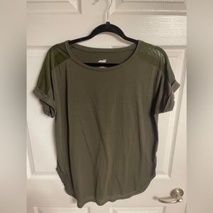 Walmart brand workout shirt